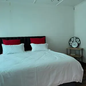 https://duke-court.hotels-capetown.com