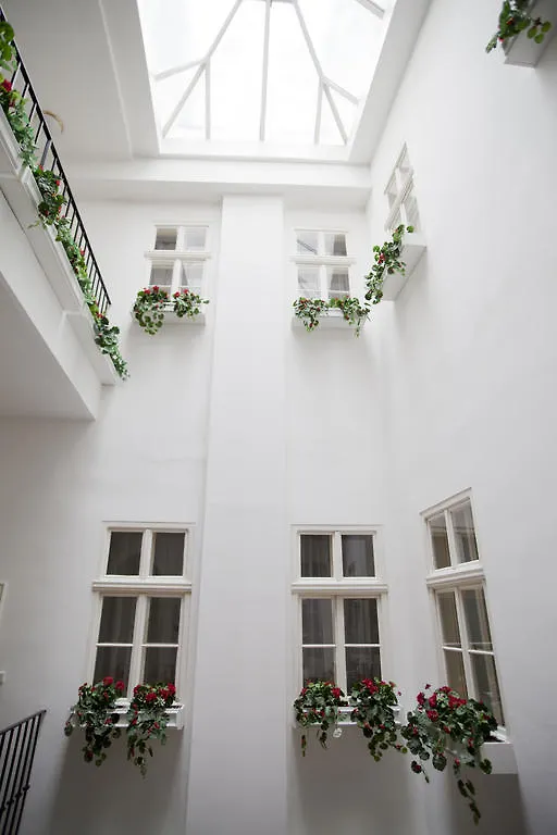 Hotel Pod Vezi Prague